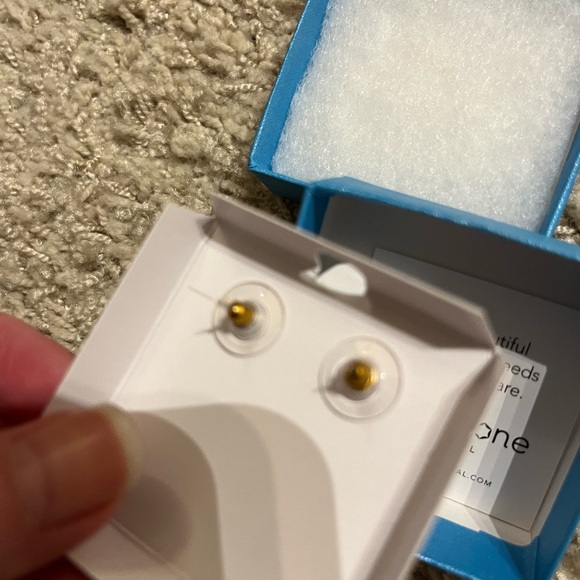 Touchstone Crystal Pave Bar Gold Earrings - Picture 2 of 4